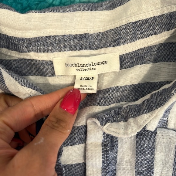 🔥Beach Lunch Lounge Blue and White Striped Button-Up Shirt🔥 - Picture 5 of 6